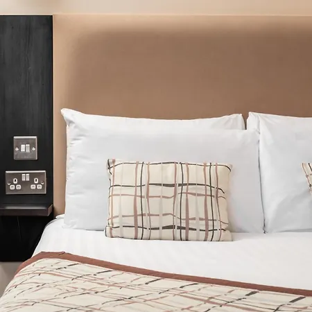Dunollie Hotel ‘A Bespoke Hotel’-3